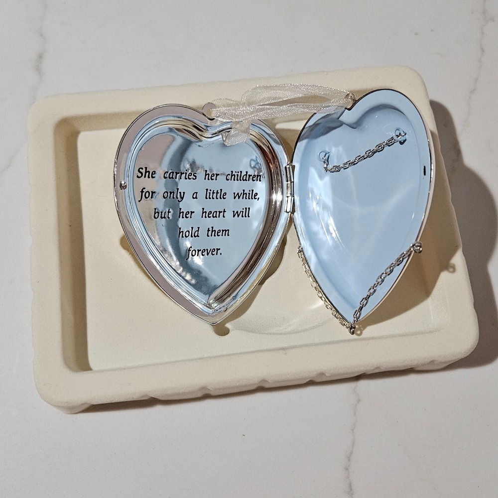Hallmark HMK Mom Heart Locket Ornament Silver Tone Rhinestone Sentimental Quote